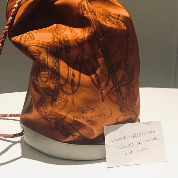 SOLD - 🧡H E R M E S🧡 ⠀ Sac Soie Cool 22(Medium). - Picture 8 of 9